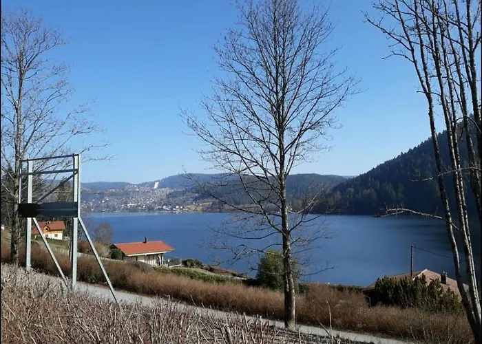 Les Granites Avec Balcon